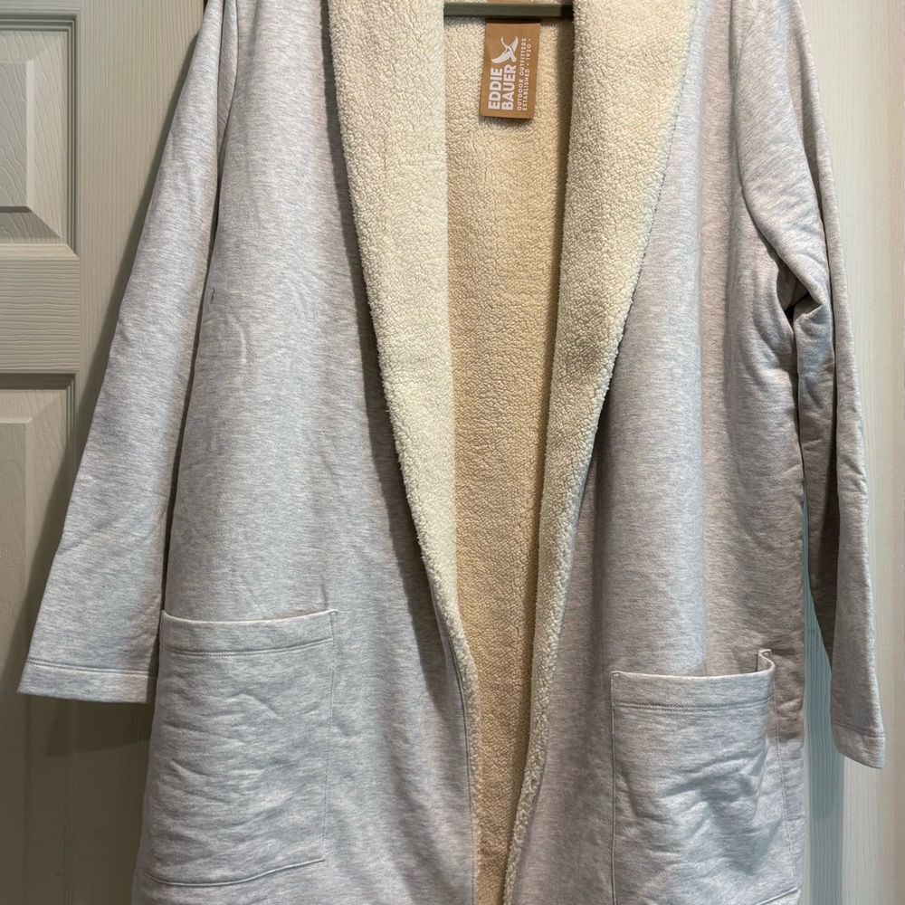 Eddie Bauer Women's Gray and Cream Cabin Fleece Cardigan